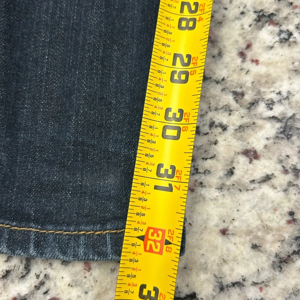 Levi's 541 Men's Indigo Straight Leg Jeans 34/34‎ Dark Wash Athletic Fit Denim